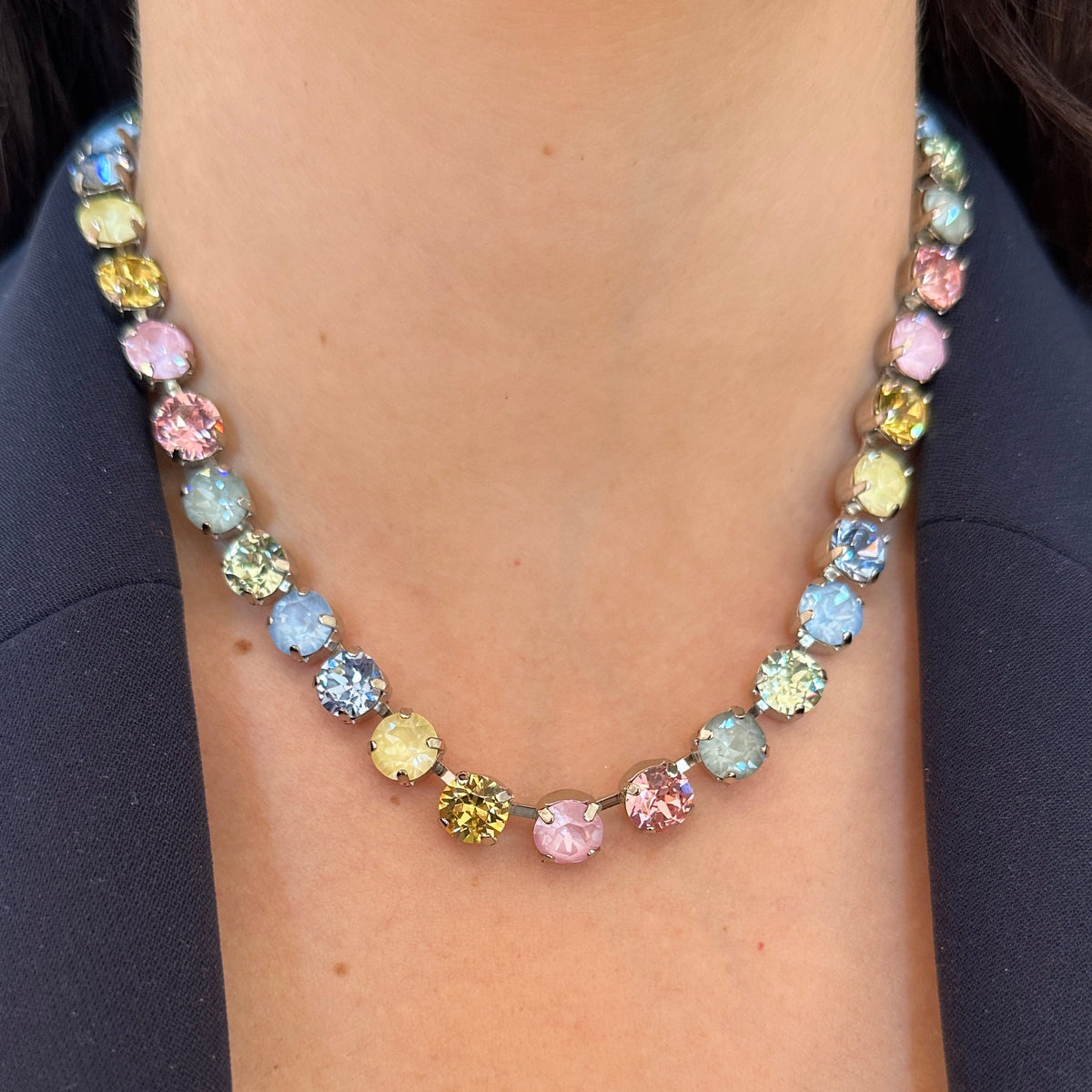 gioielli armocromia estate con swarovski selezionati da esperte consulenti d'immagine palette summer