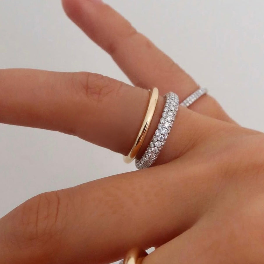 anello fedina tempestata di zirconi in argento 925