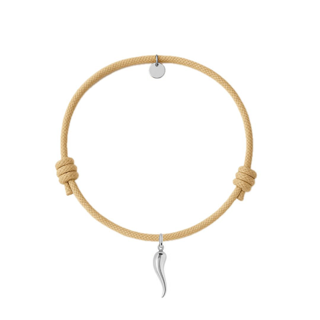 bracciale cordino beige con ciondolo cornetto portafortuna in argento 925