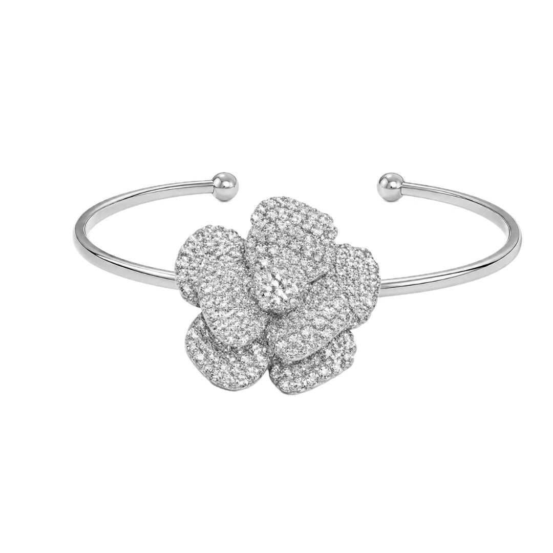 bracciale rigido in argento con fiore camelia