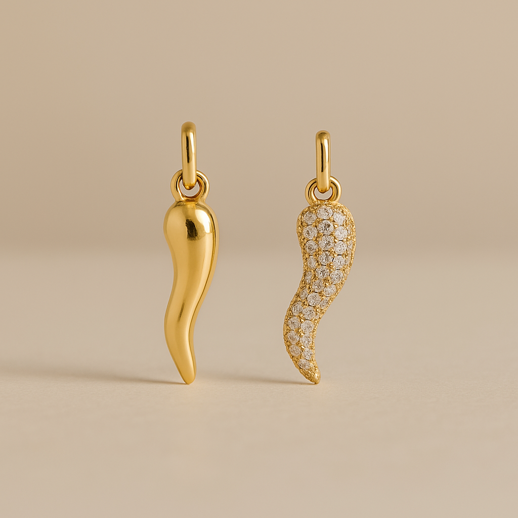 ciondolo portafortuna oro cornetto con diamanti