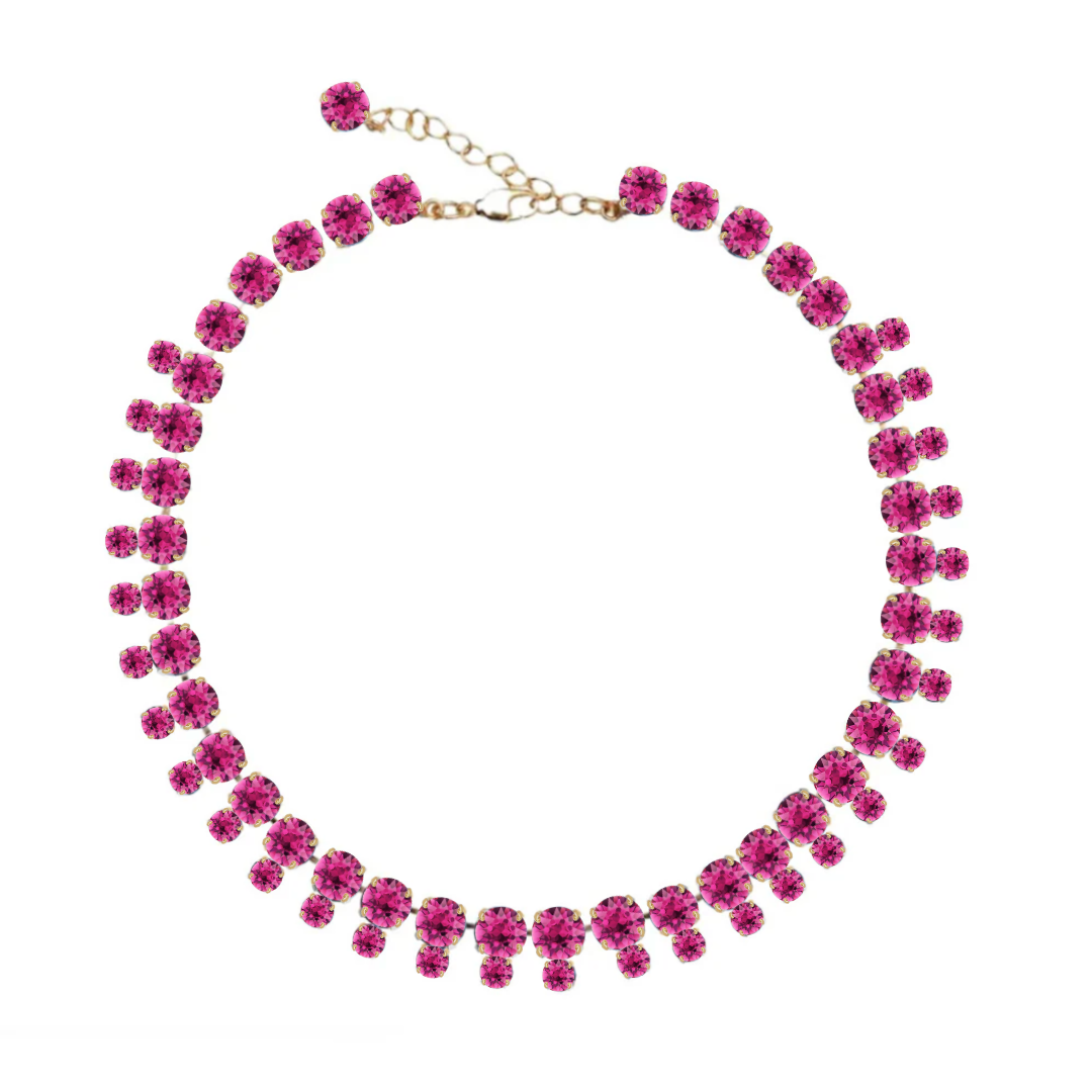 collana con doppia linea di cristalli fucsia e dettagli oro
