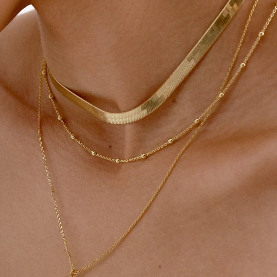 collane indossate in argento 925 dorate