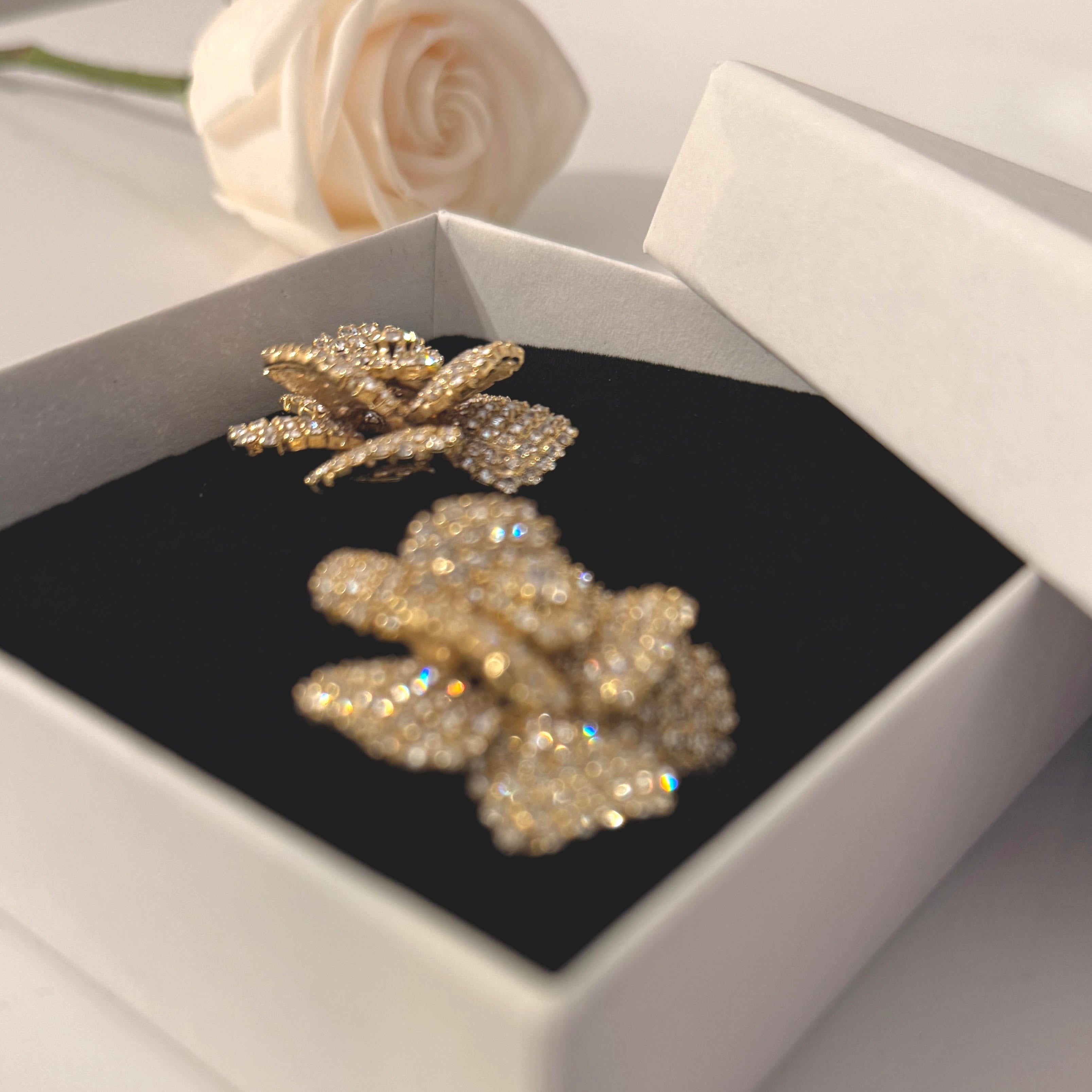 orecchini fiore dorato con swarovski