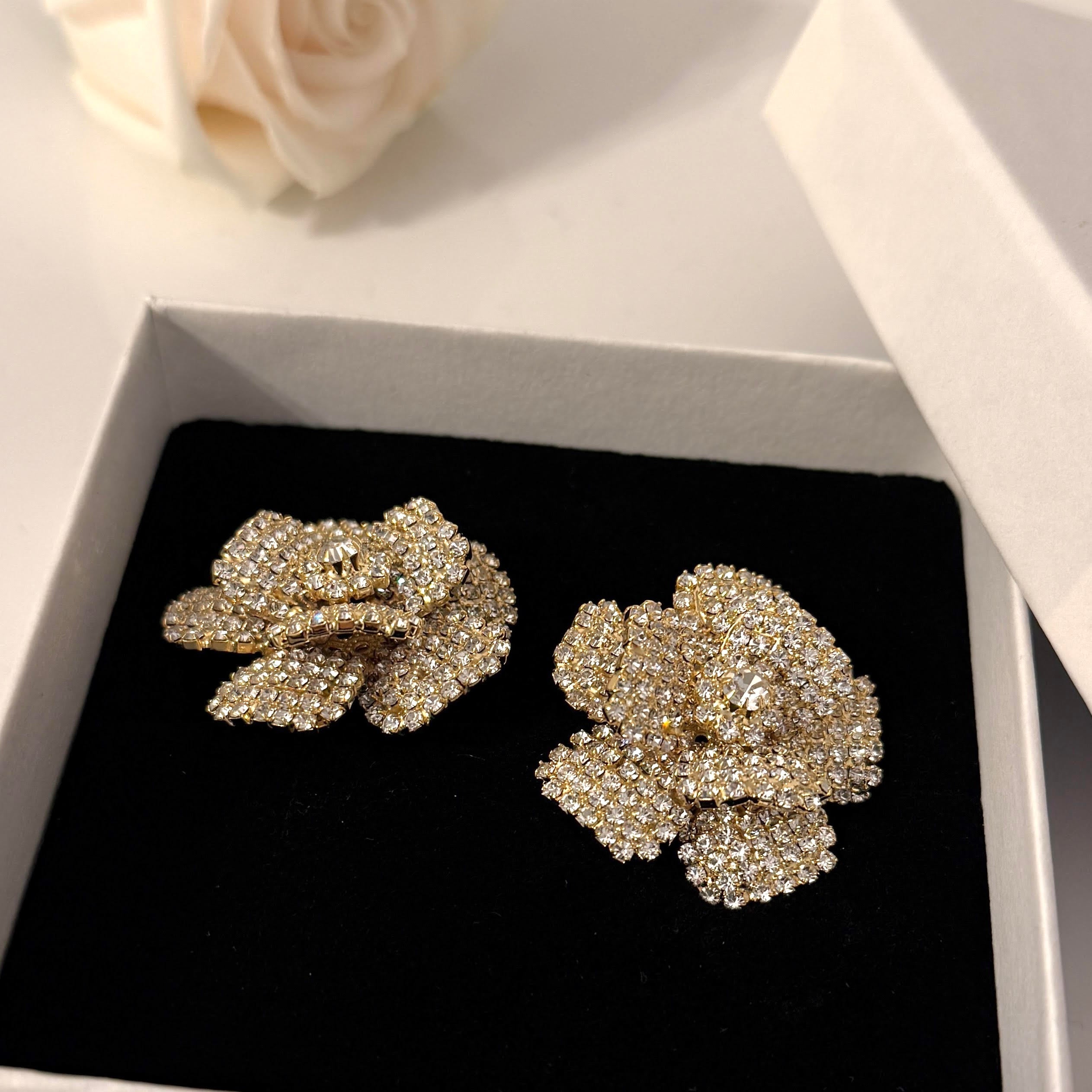 orecchini fiore oro con swarovski