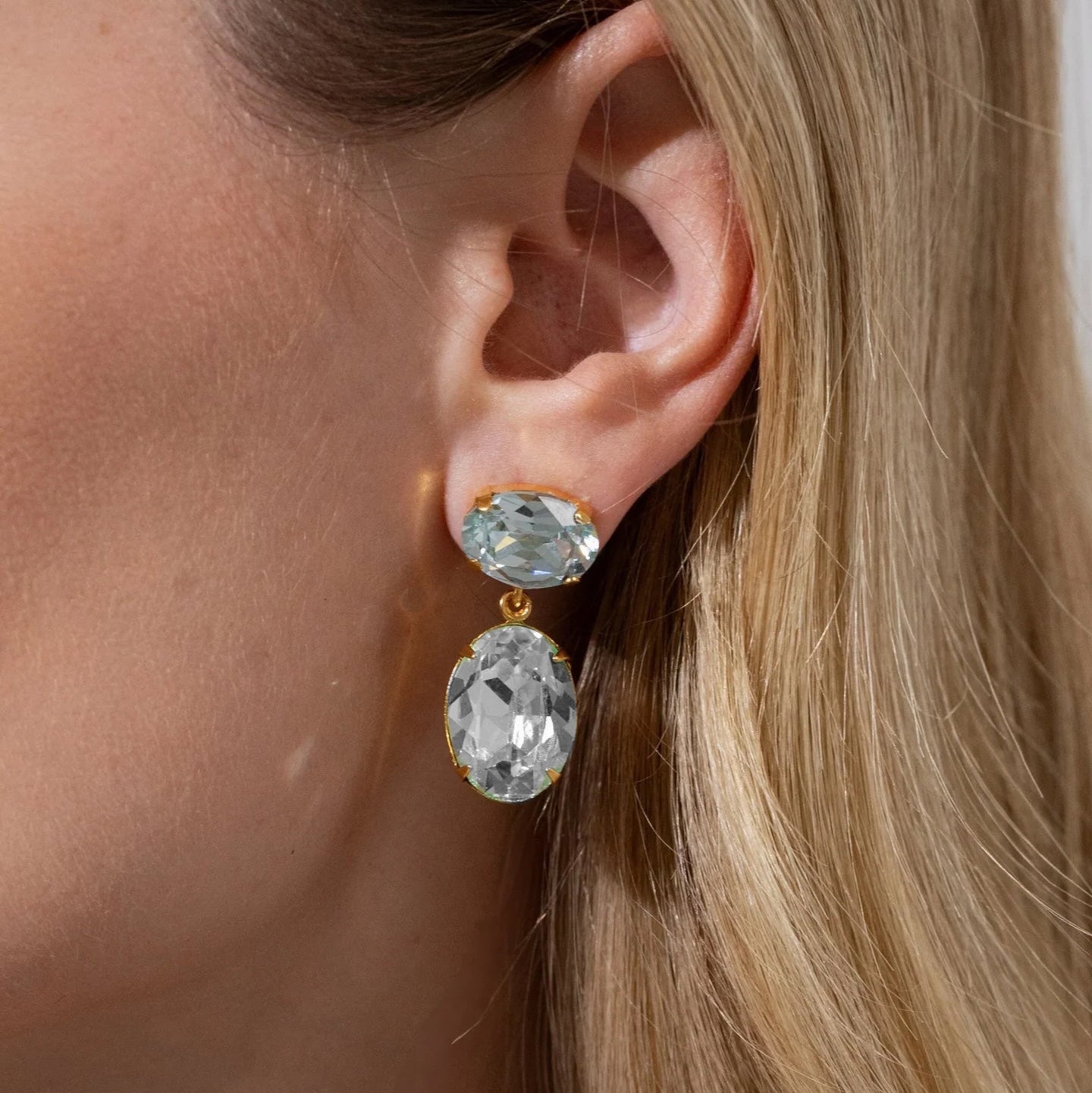 orecchini sposa ovale indossati