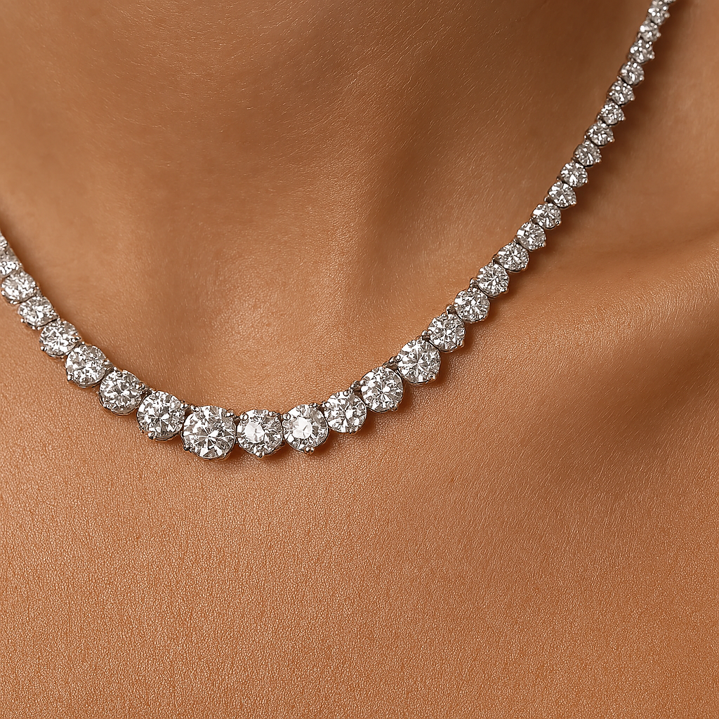 collana tennis diamanti indossata