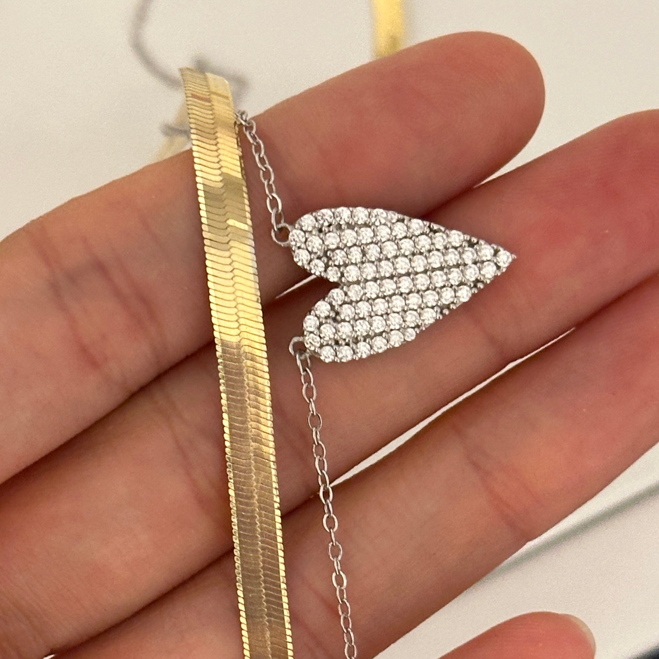 collana cuore allungato grnde in argento 925 e zirconi