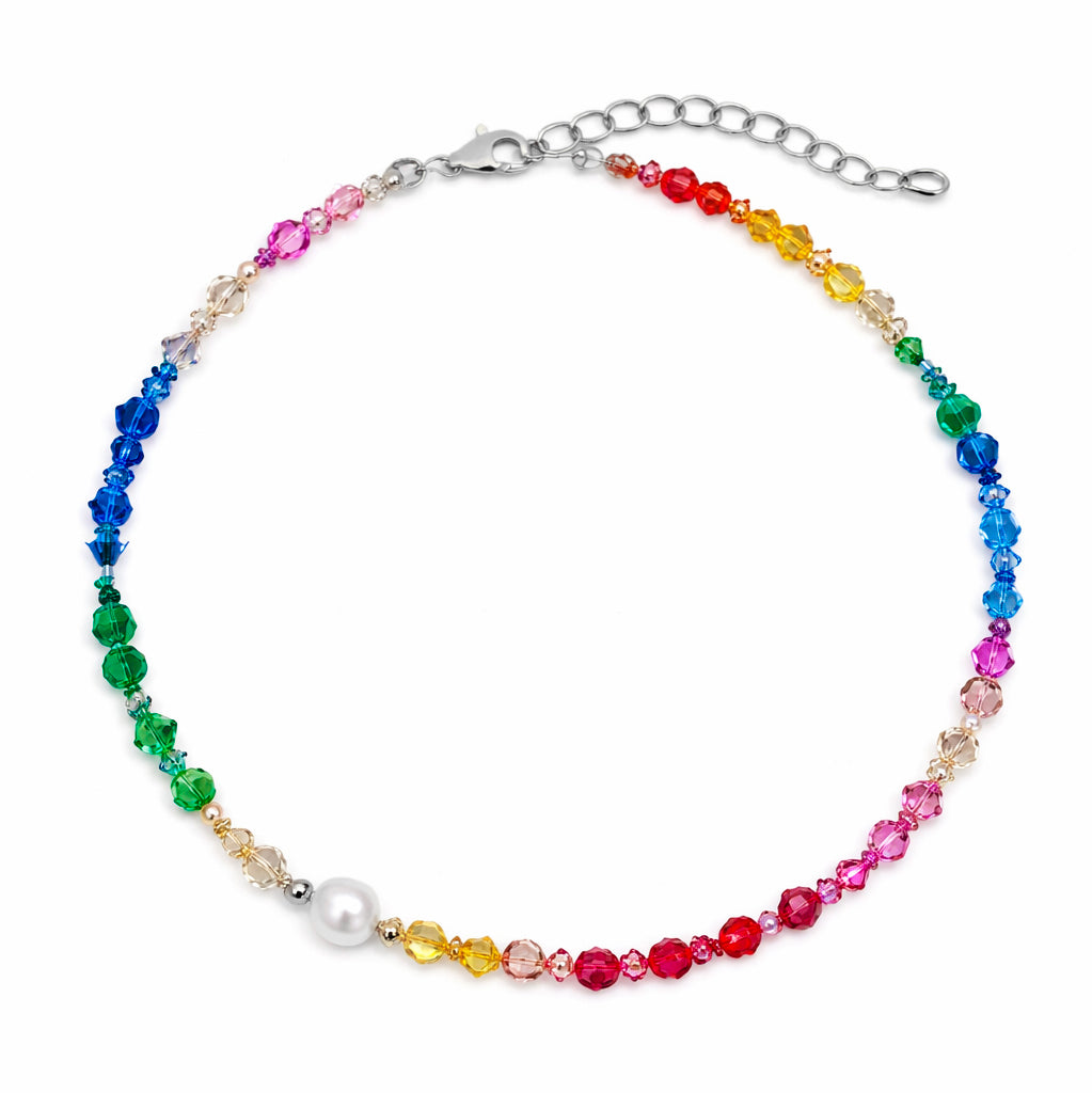collana con perline colorate arcobaleno e perla centrale con rifiniture in argento