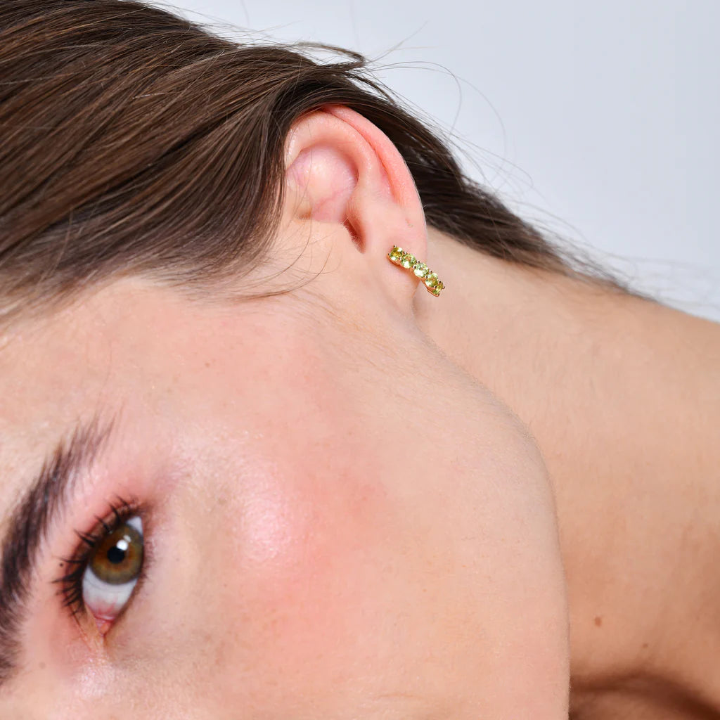 orecchini cerchio con zirconi verde acido