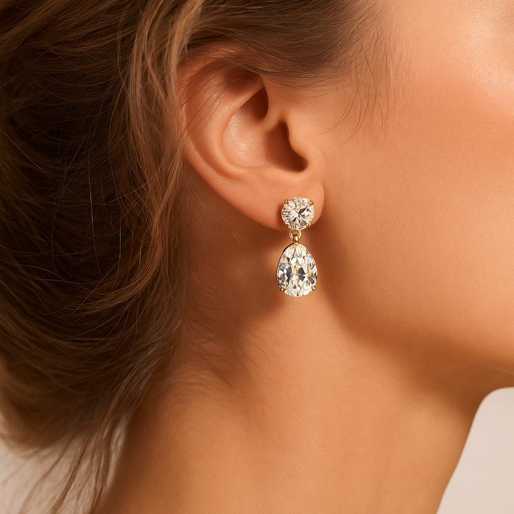 orecchini goccia pendente swarovski da sposa indossati