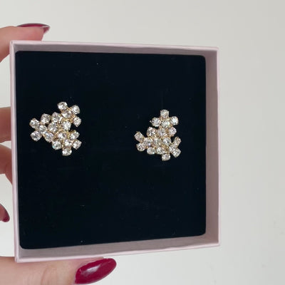 orecchini con fiori di swarovski brillanti e luminosi 