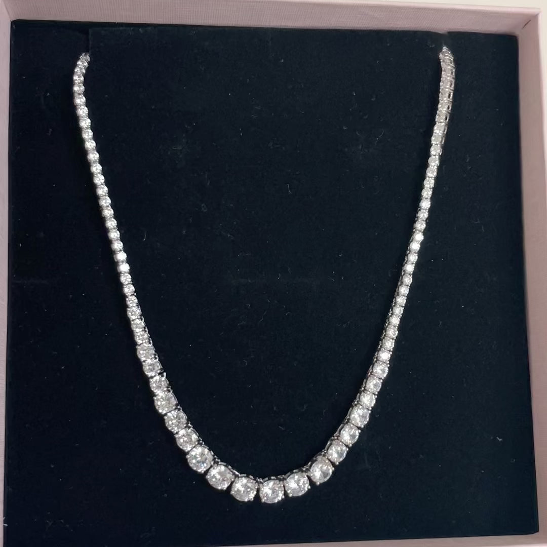 collana tennis di swarovski e cristalli più grandi al centro 