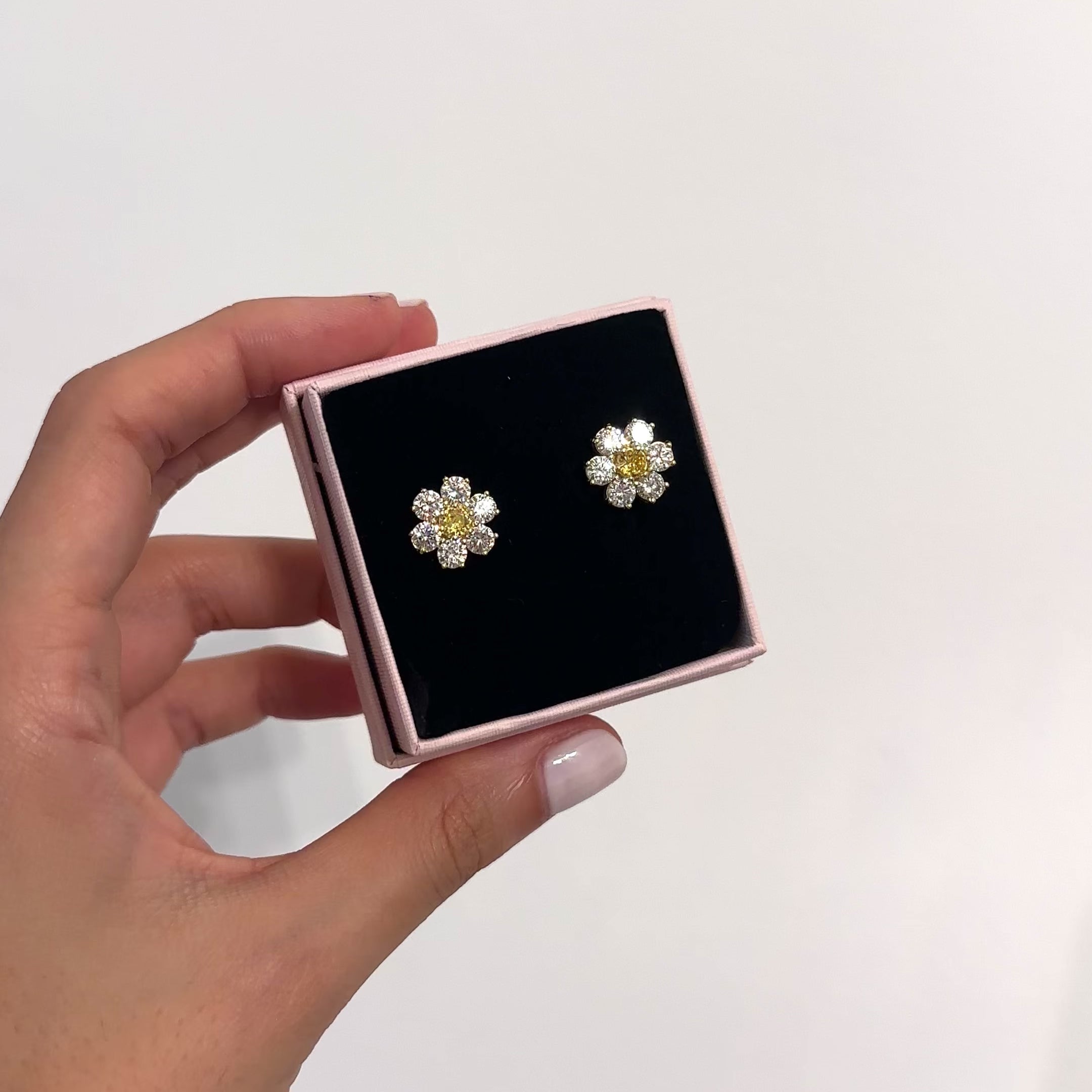 daisy earrings